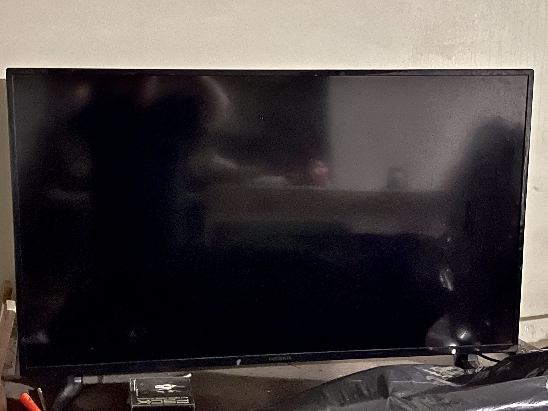 55” Insignia Smart TV