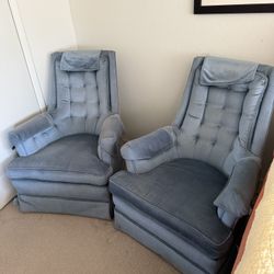 Comfortable Living room Chairs 