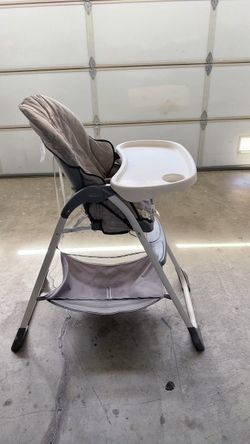 Graco Baby High Chair with Tray