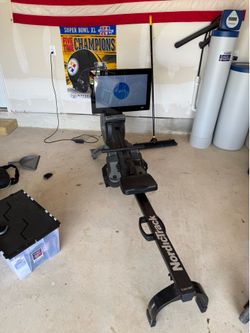Nordictrack RW900 Rower ( READ DESCRIPTION)