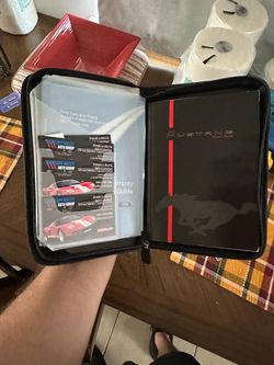 2011 Ford Mustang GT Original Owners Manual