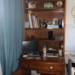 Desk/ Hutch  Made By Aspen Home