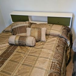 Bedroom Set (Full Size)