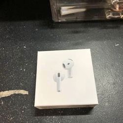 AirPods Gen 4 