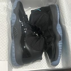 Sz  13  Air Jordan 11 Retro OG   2025 Gamma Blue