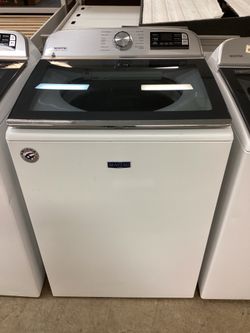 Maytag Smart 5.0 cu.ft. Top Load Washer with Extra Power with Glass Lid