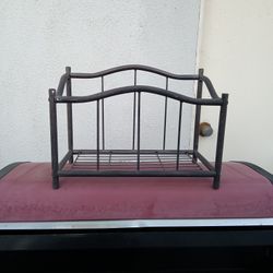 Magazine Holder 
