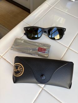 Ray Ban | New Wayfarer Sunglasses - BRAND NEW
