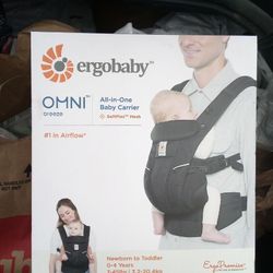 Ergo Baby Omni Breeze Black