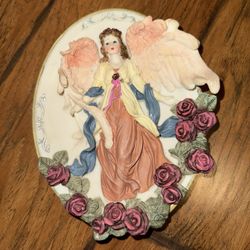 Lovely Vintage Guardian Angel- Dimensional  Wall Hanging  8"×6" Oval Plaque 