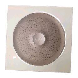 Jolie - The Filtered Shower head - Brushed Steel