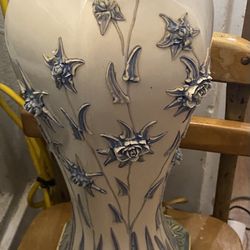 Midcentury hand applied  blue rosettes made in France chinoiserie white porcelain jardiniere Lamp  