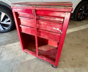 Napa vintage tool box