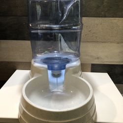 Large Dog/Cat Pet Water Station Jug & Tray 19"x"4.5"x10"