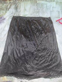 Black Slip Skirt XL