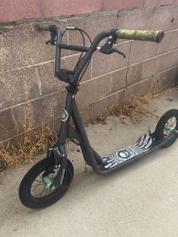 Kids scooter with breaks