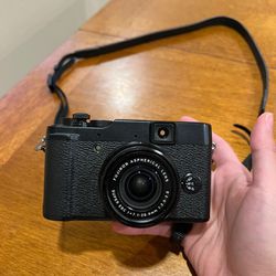 Fujifilm X10 12 Megapixel Camera