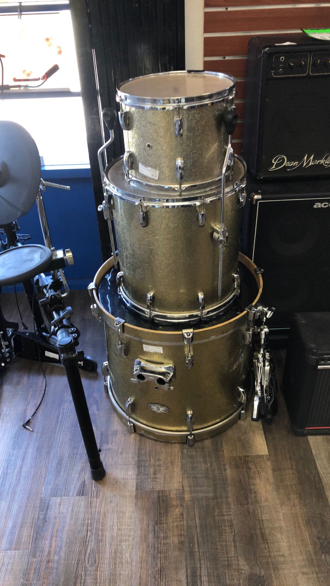 96091 Pearl SST BIRCH PLY SHELL 3 Piece Drum Set W/ Bass, Tom Tom, Floor Tom & Tom Stand 573184