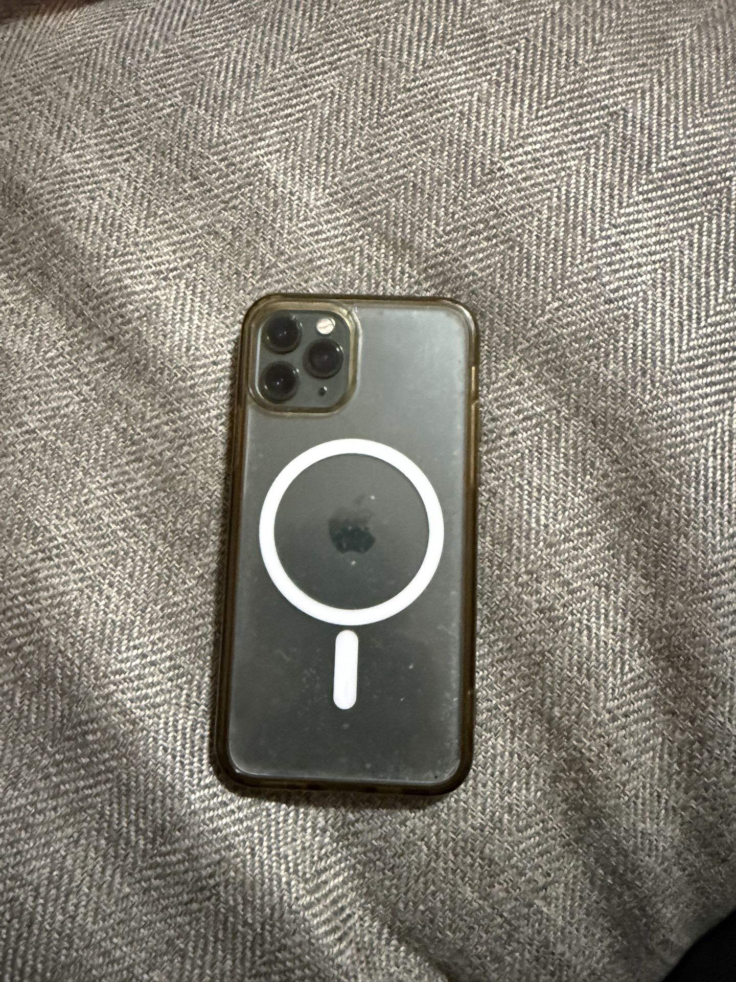 iPhone 11 Pro Tik Tok And CapCut Installed Tmobile