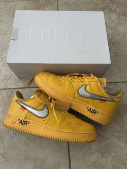 Off White Ica