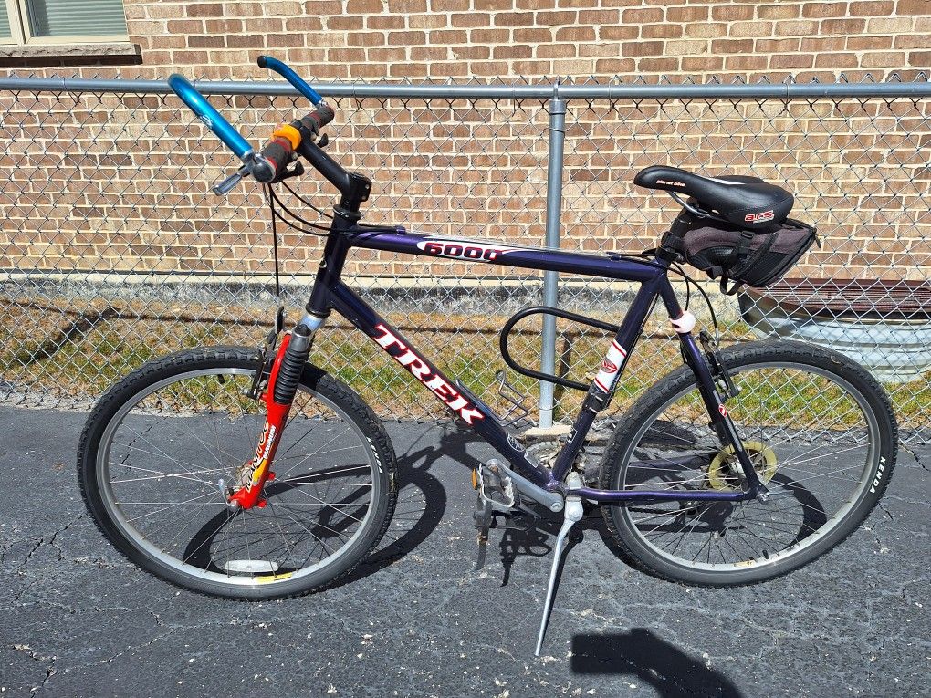 Trek 6000 Mountain Bike
