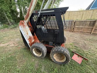 Bobcat Skid Steer