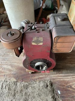 Briggs and Stratton engine