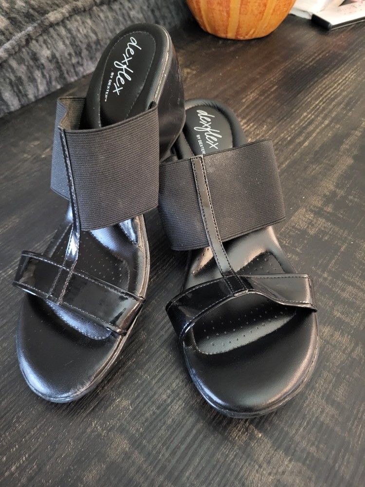 DEXFLEX DRESS SANDALS,HOLIDAY JOY