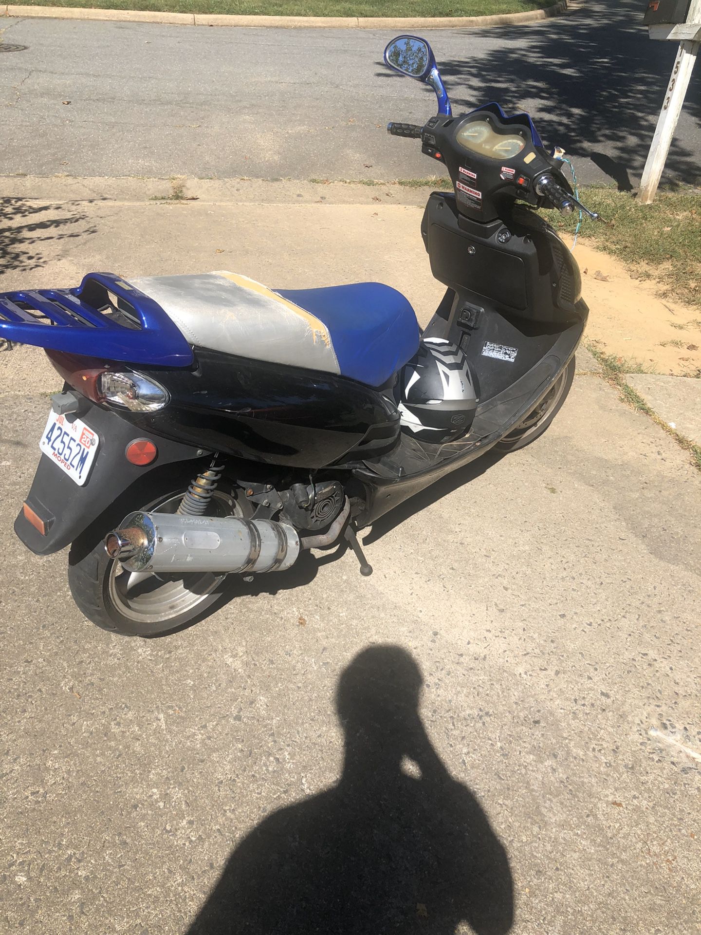 I’m selling a 150cc scooter