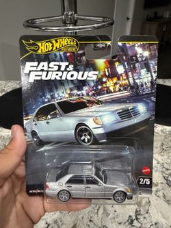 Hot Wheels Car Culture 25 Years of Fast & Furious Mercedes Benz 500 SL Die Cast.