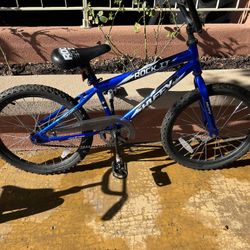 Huffy 20” Beautiful Blue Boys Bike Like New