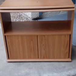 Big TV Stand Huge Sale Tons Of Stuff Read Description Door Pick Up Only