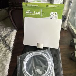 Amplified Indoor TV Antenna