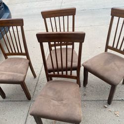 Round Table And Chairs Set 
