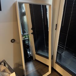 Standing  Mirror