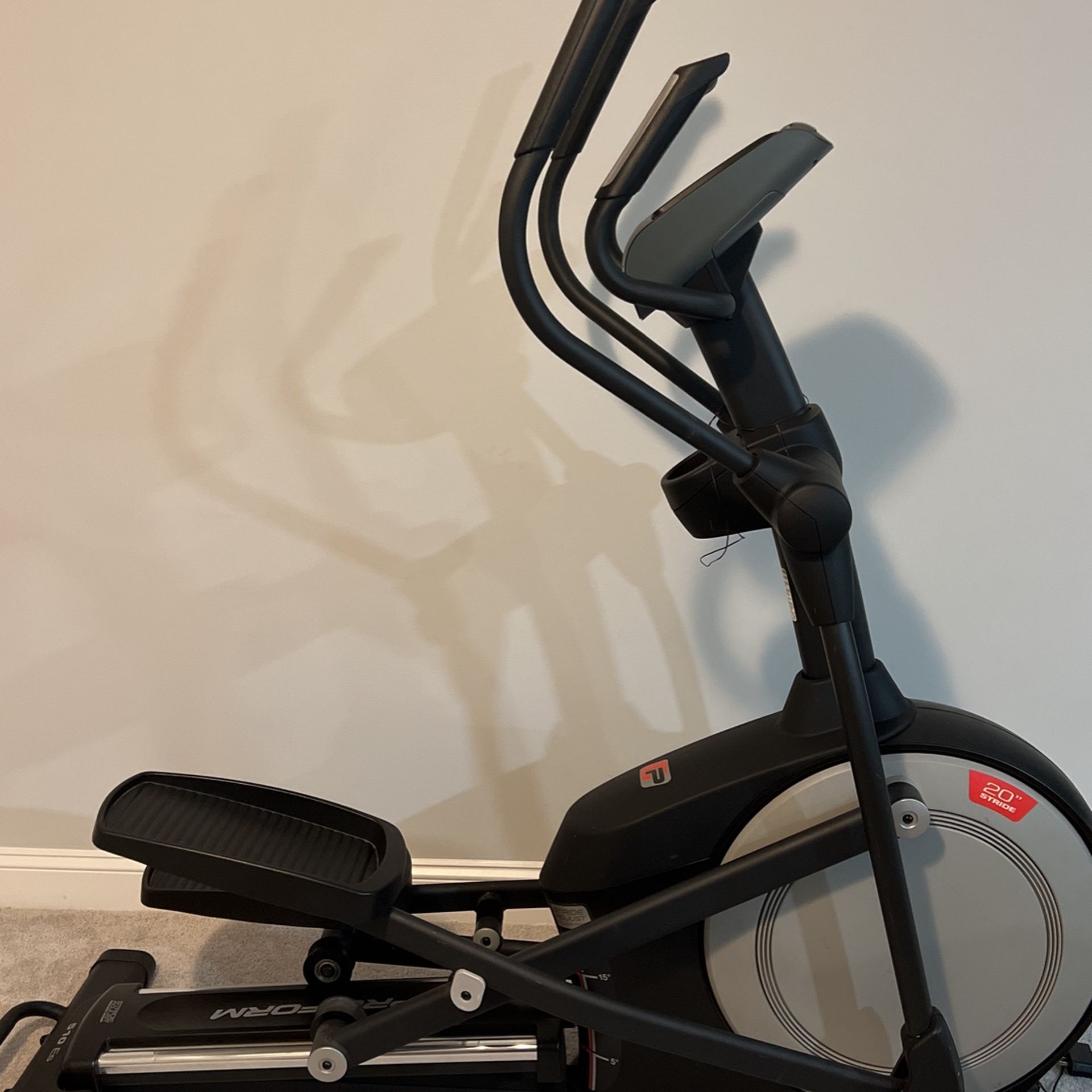 Elliptical proform 510 ES
