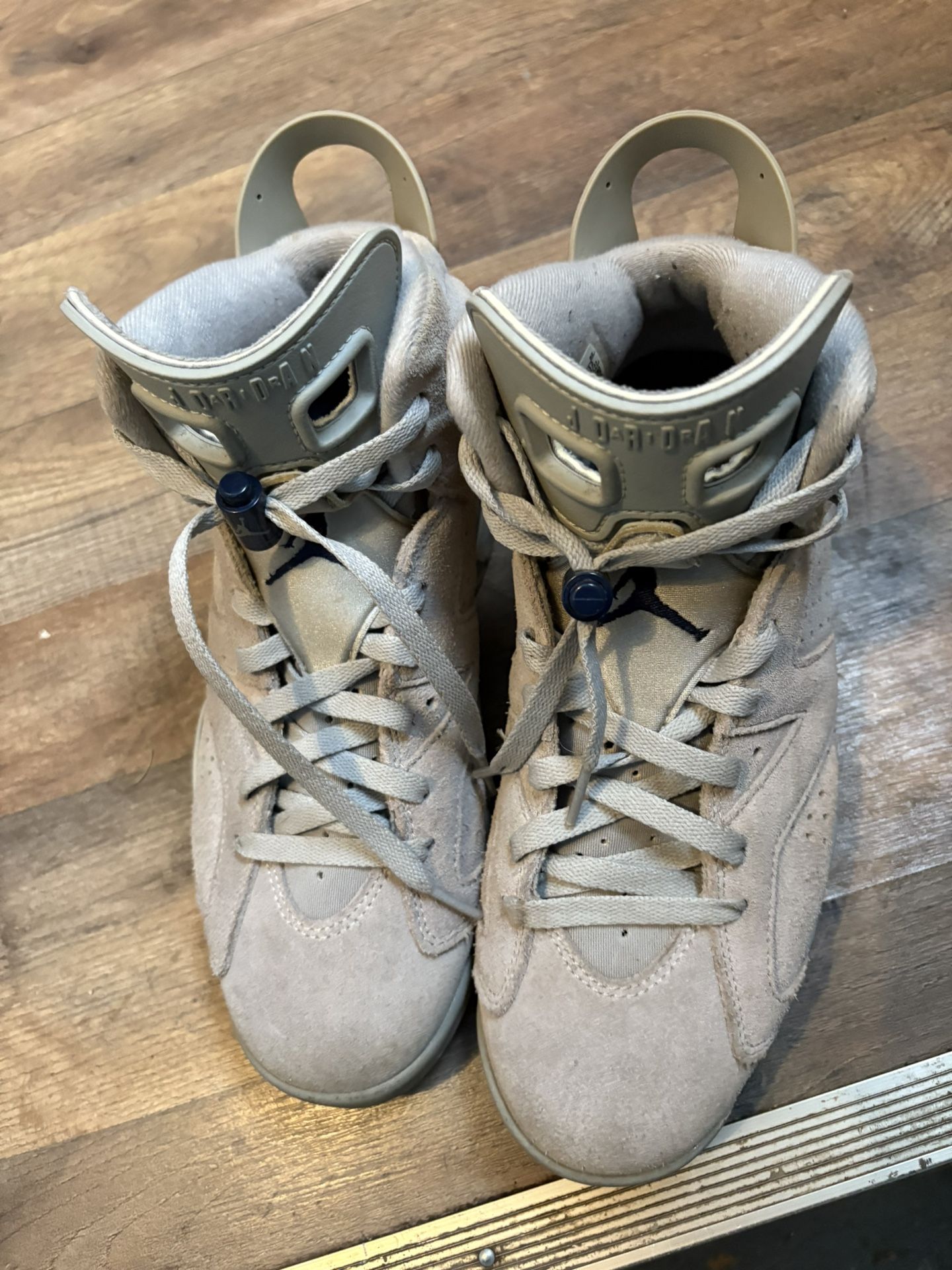 Jordan 6 Georgetowns 