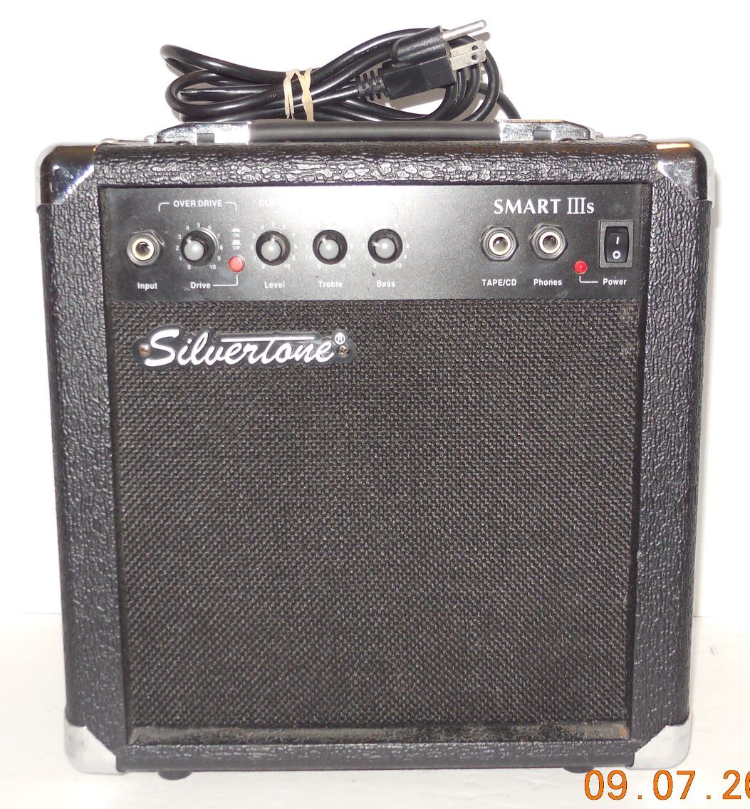 Silvertone guitar amp model smart IIIs