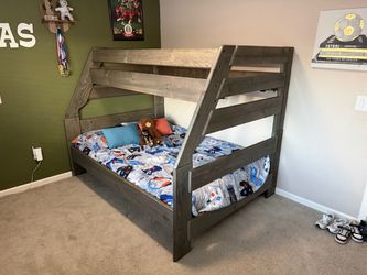Twin/Full Bunk Bed + Matching Dresser