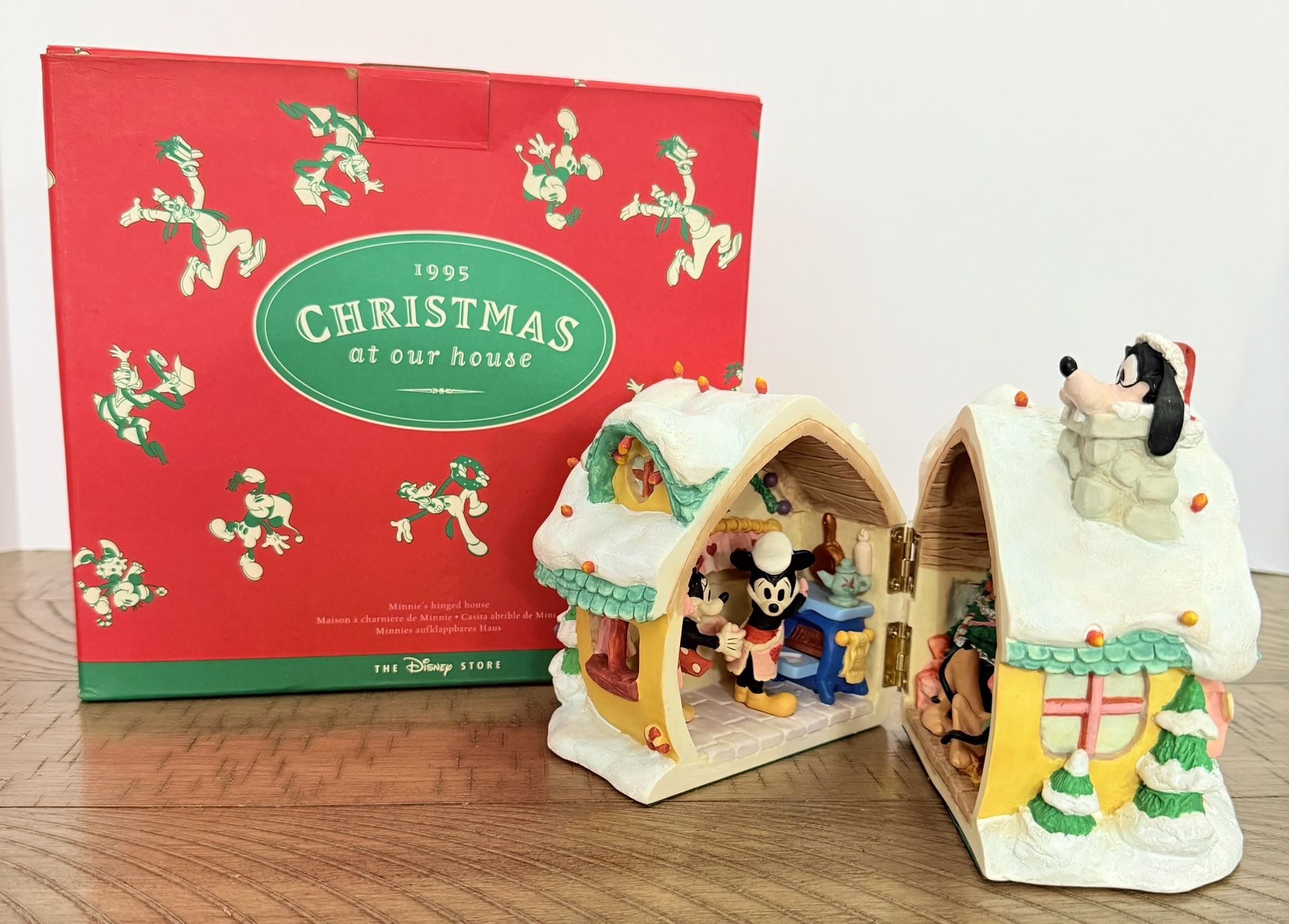 Vintage Disney Christmas Hinged Box Minnie Holiday With Goofy