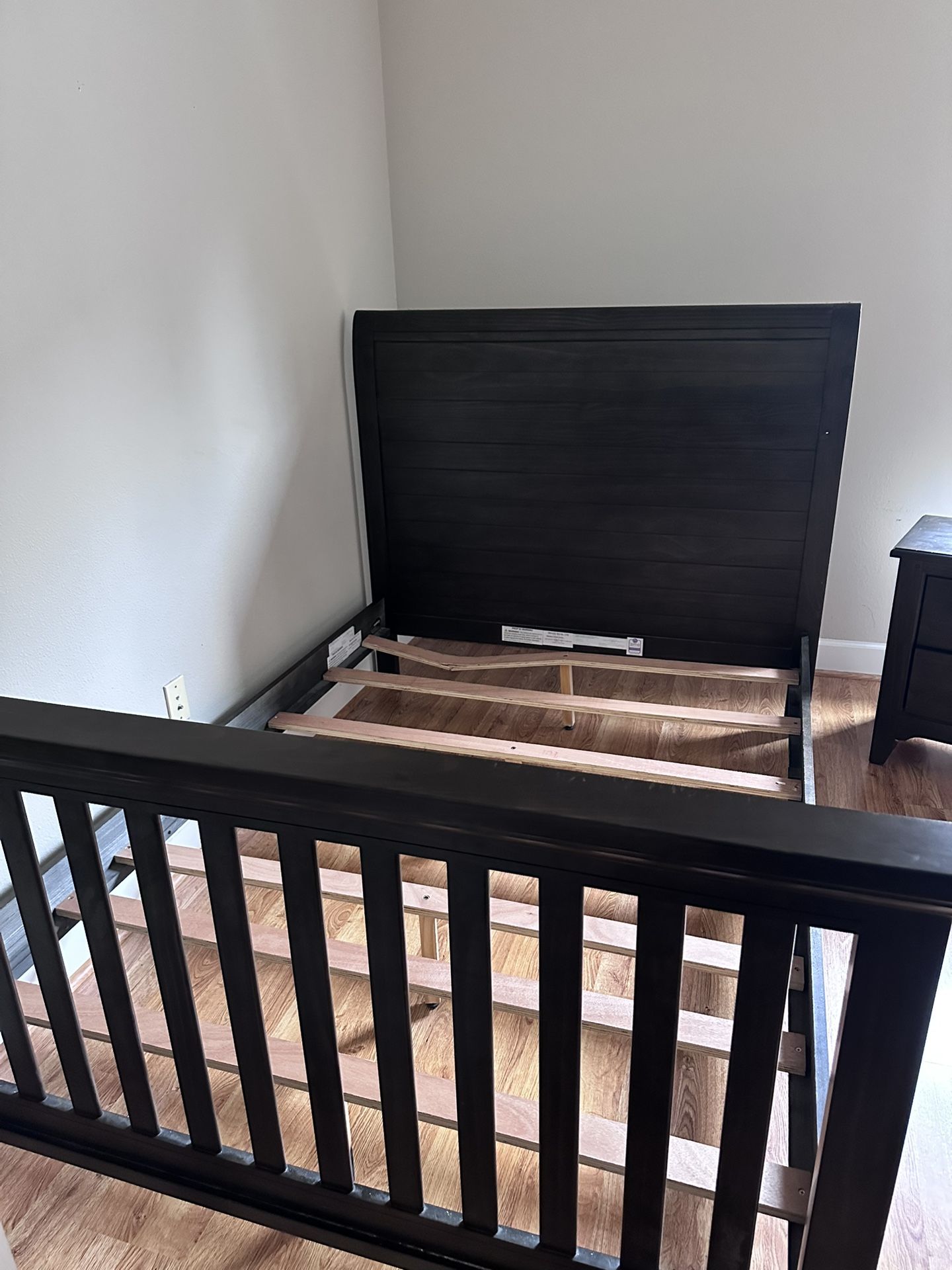 Full Size Bed With Nightstand