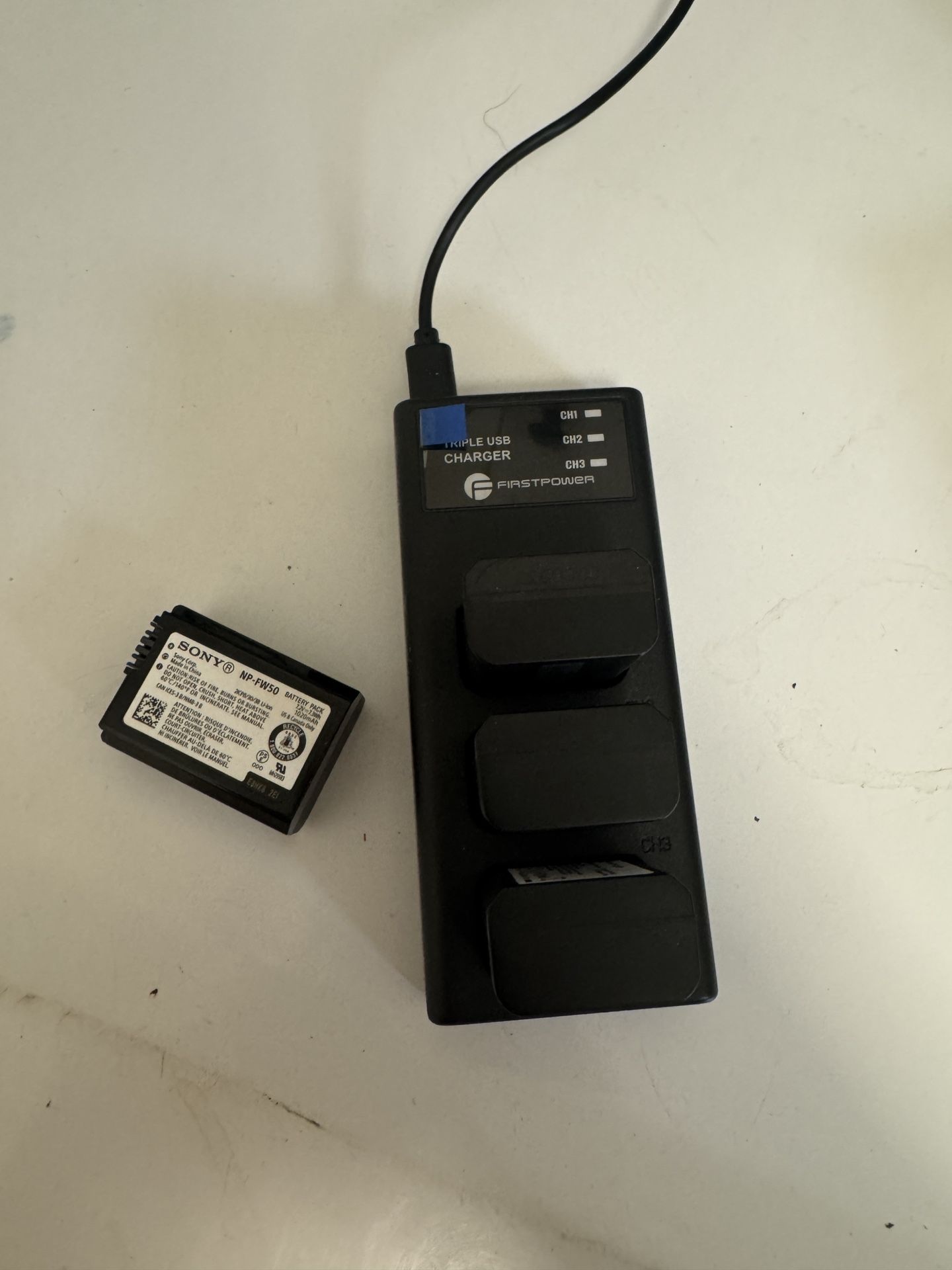 NP-FW50 4 Batteries And Charger