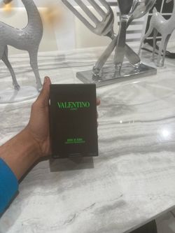 Valentino Uomo Born in Roma Green Stravaganza EDT