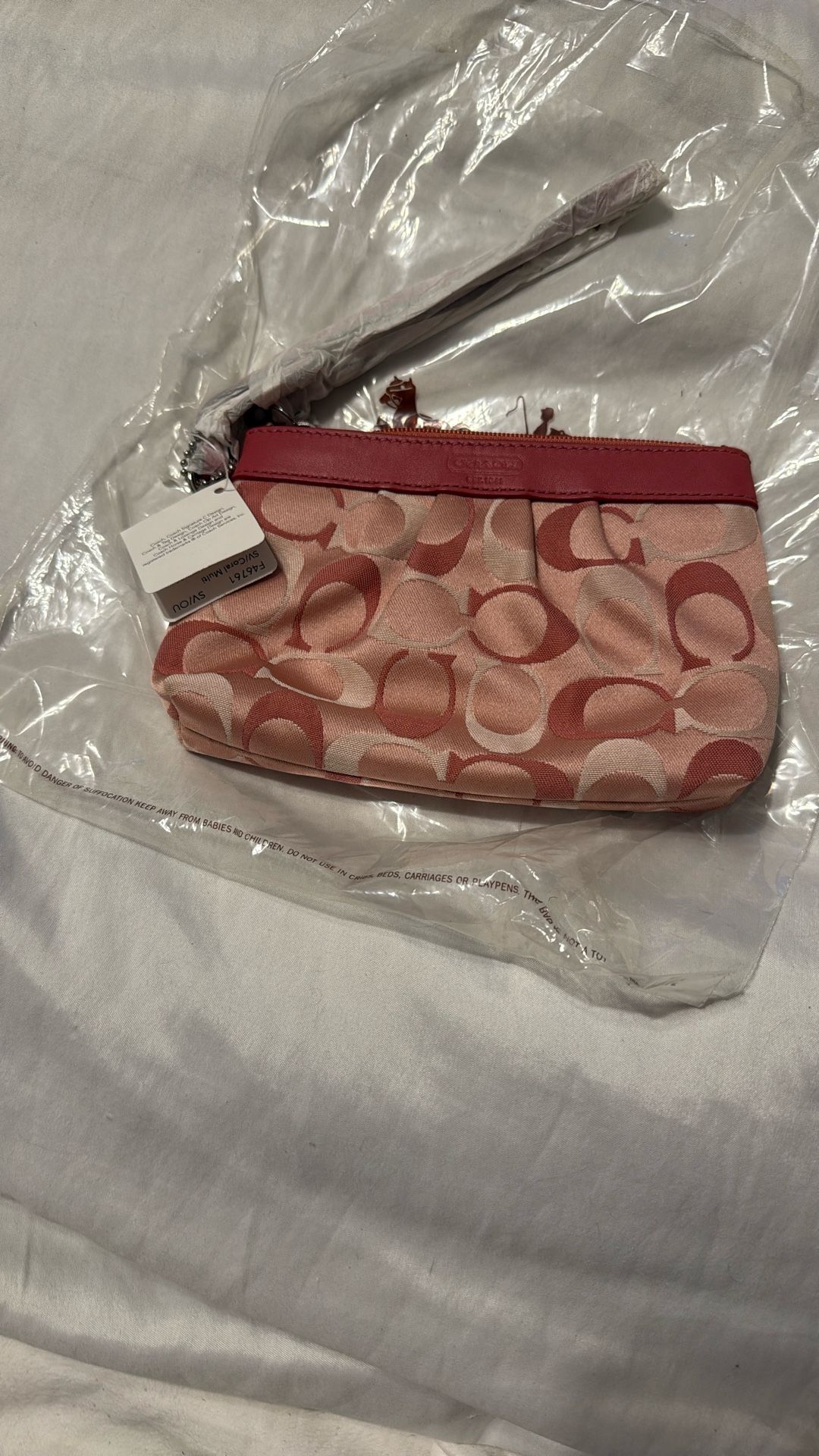 NEW! Coach Signature Optic Wristlet