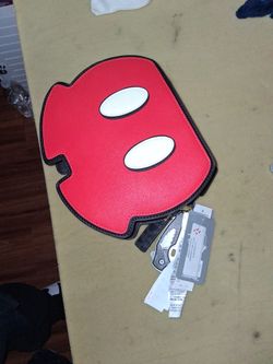 mickey lounge back pack 