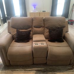 Brown Love Seat Recliner