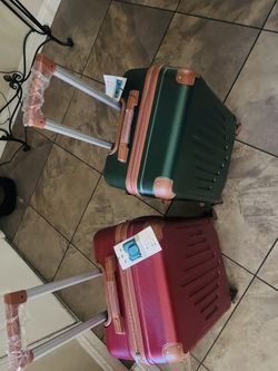 🧳🔥 New Premium Luggage – TSA Lock Spinner Suitcase – NEW $30 🔥🧳  📍 Pickup Location: s. Durango & 215 near IKEA  Modern premium-style luggage with