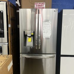 LG - 23.5 Cu. Ft. French Door Counter-Depth Smart Refrigerator with Craft Ice - Stainless Steel