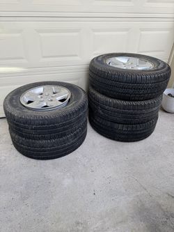 5Jeep Wrangler Rims and tires P255/ 75R17.