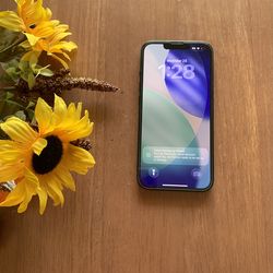 iPhone 13 128gb Unlocked Black- SCRATCHED